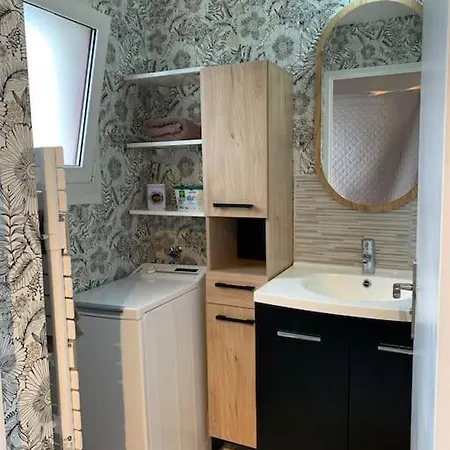 Maison 50 M De La Valentin, Vue Sur