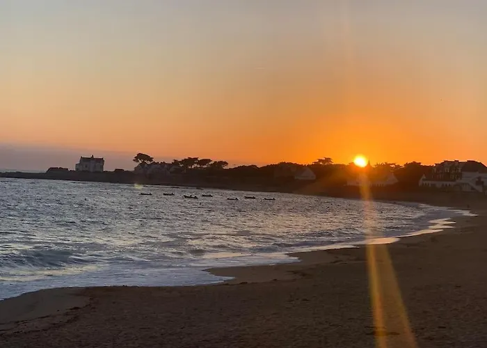 Maison 50 M De La Valentin, Vue Sur Hébergement de vacances