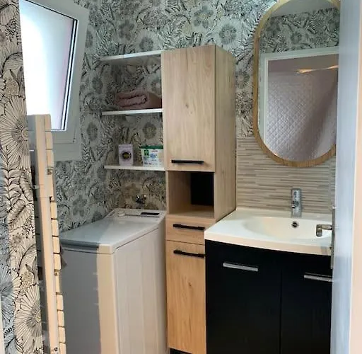 Maison 50 M De La Valentin, Vue Sur